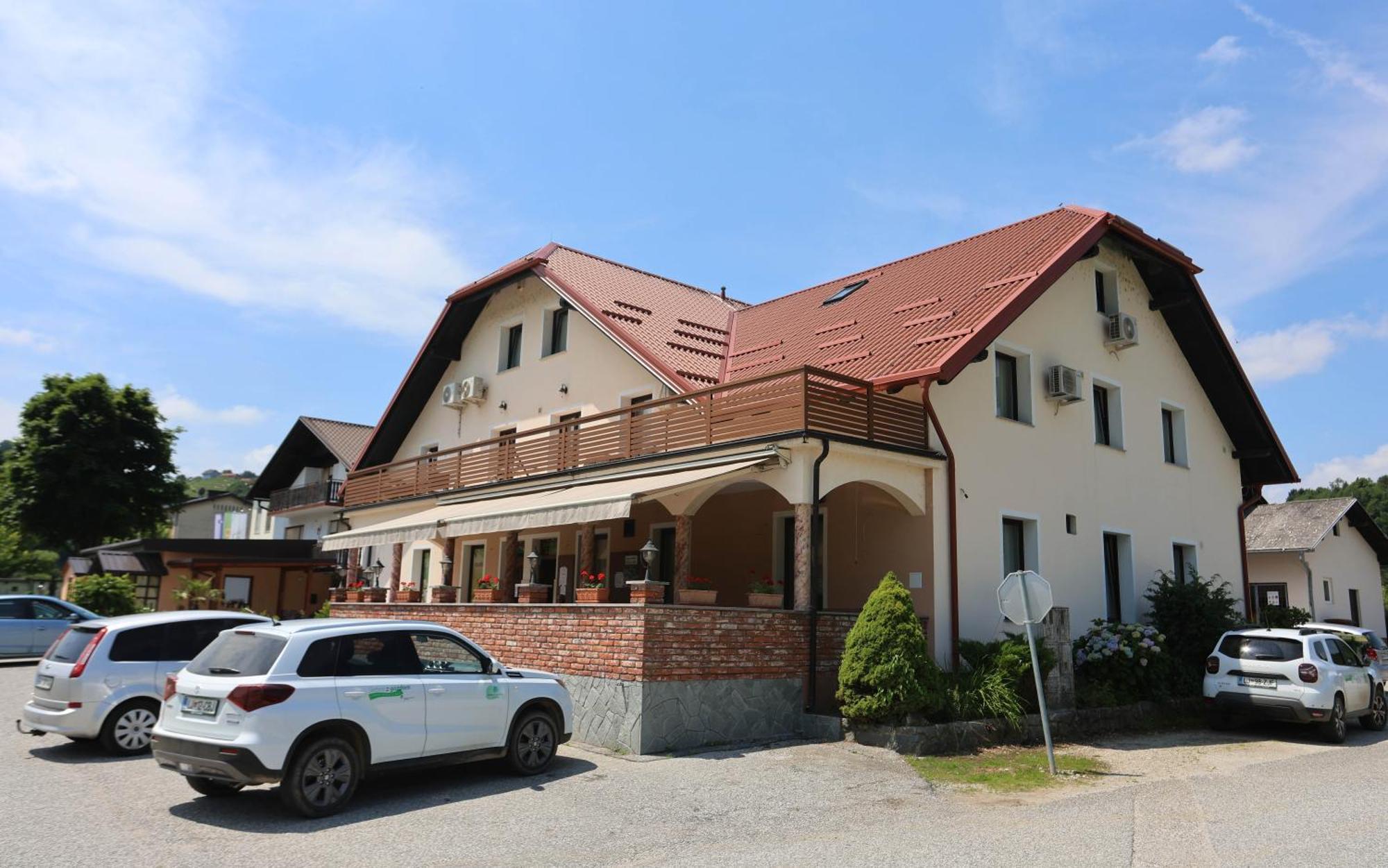 Apartments Vila Leska Zgornji Leskovec Экстерьер фото